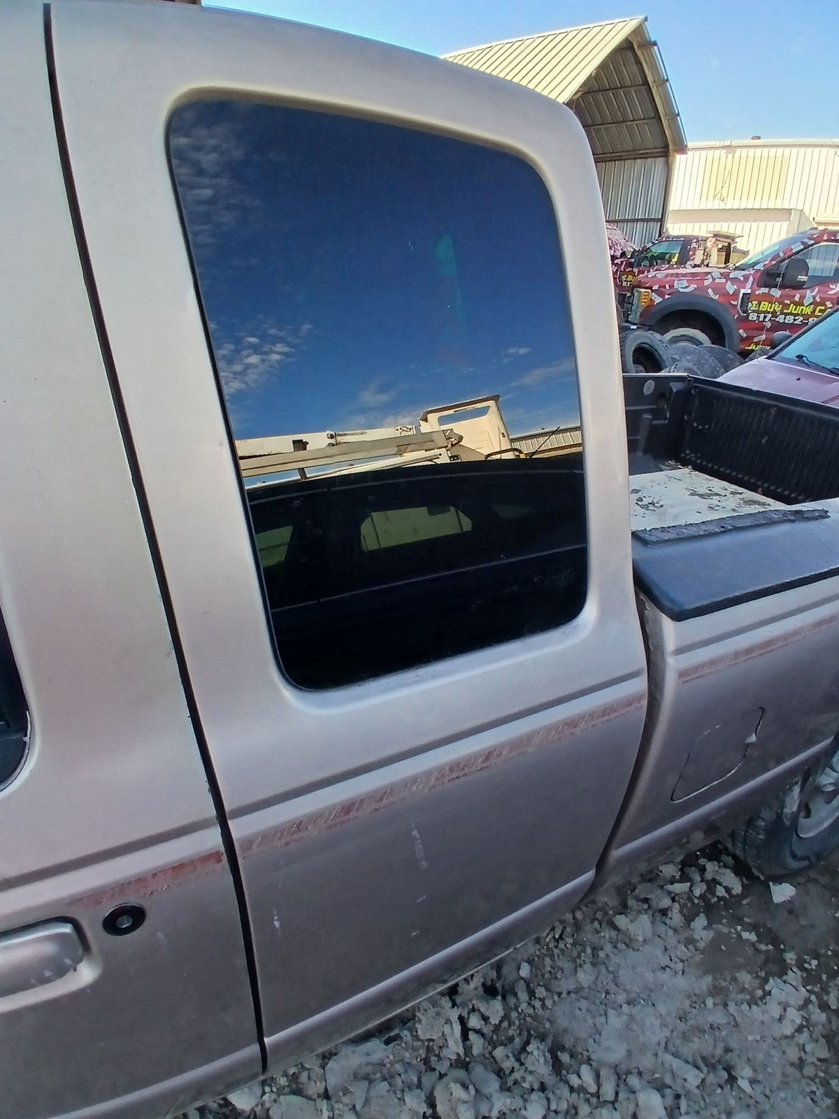 CA_VEHICLE_MEDIA:13323164266:3327611332