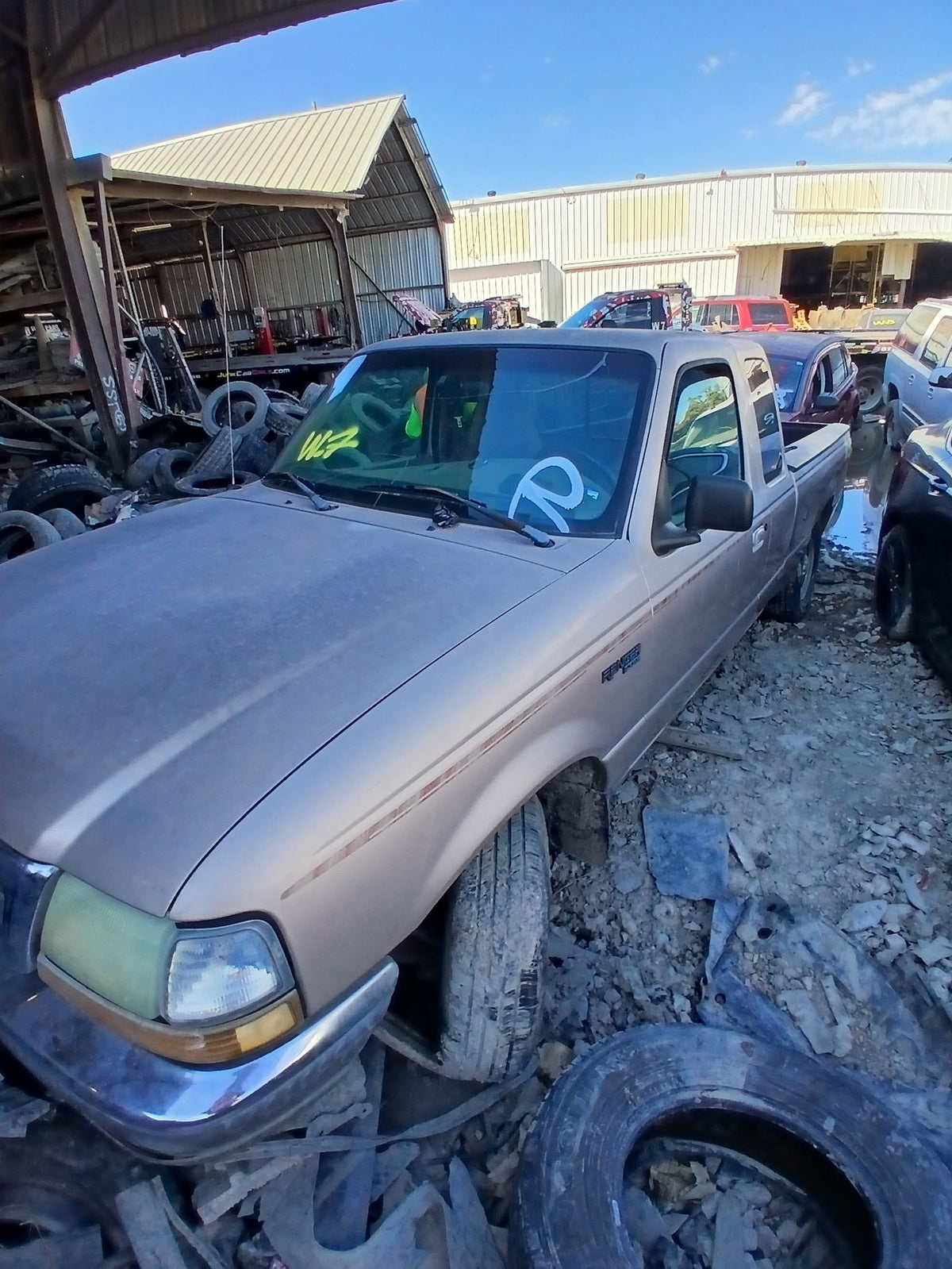 CA_VEHICLE_MEDIA:13323164266:3327611574