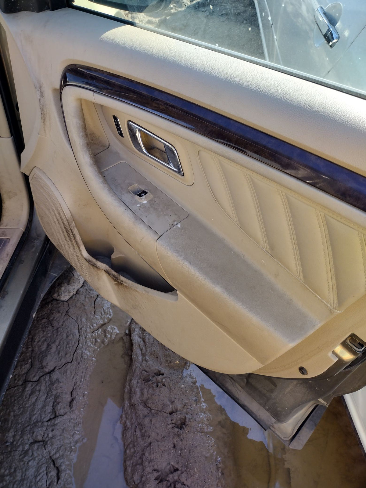 CA_VEHICLE_MEDIA:13323164267:3326261906