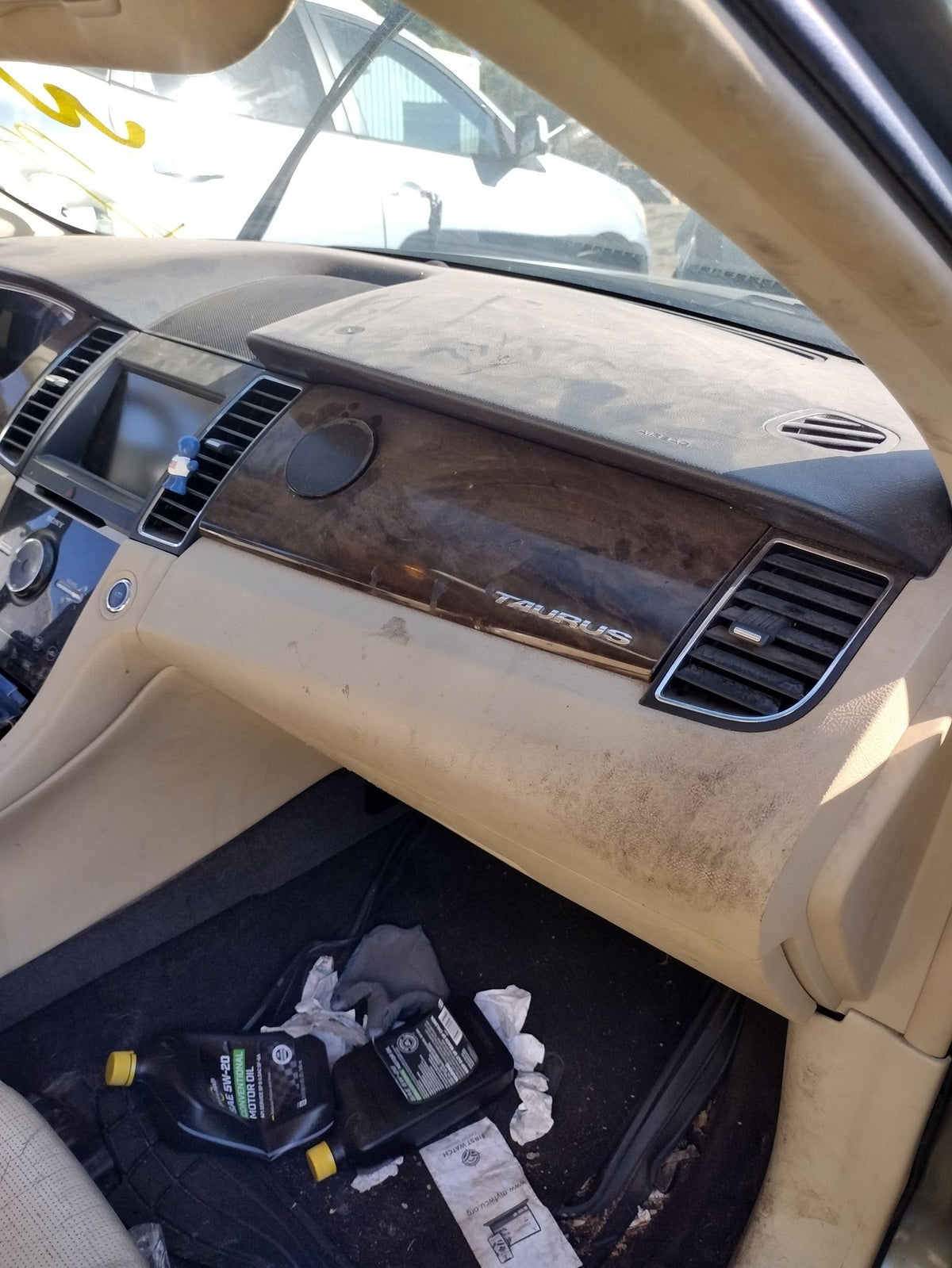CA_VEHICLE_MEDIA:13323164267:3326261907