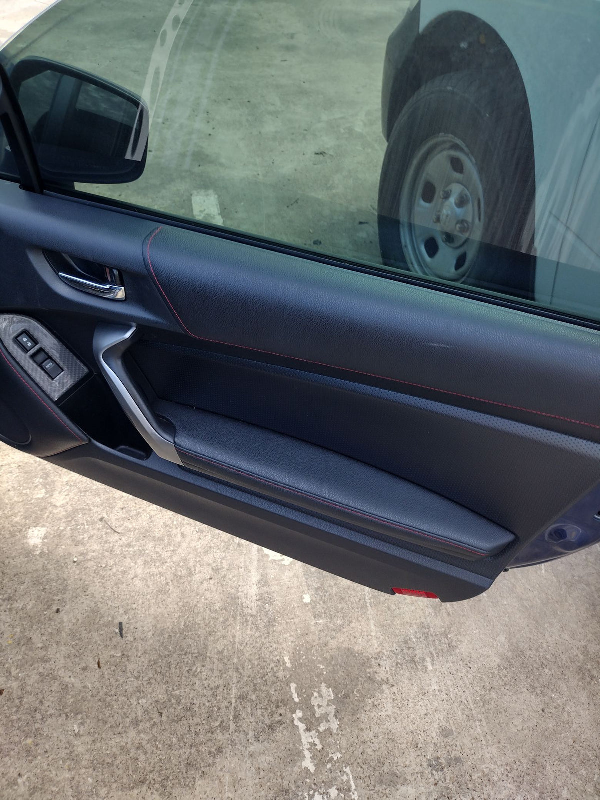 CA_VEHICLE_MEDIA:13323175281:3329689068