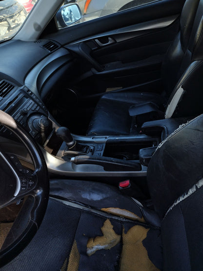 CA_VEHICLE_MEDIA:13323177606:3326191112