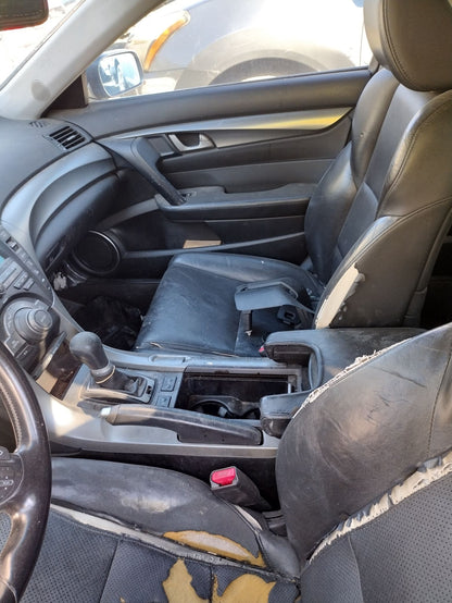 CA_VEHICLE_MEDIA:13323177606:3326197532