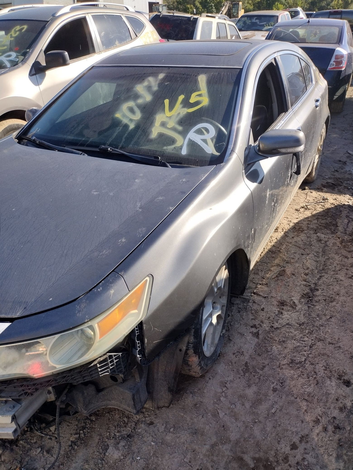 CA_VEHICLE_MEDIA:13323177606:3326197673