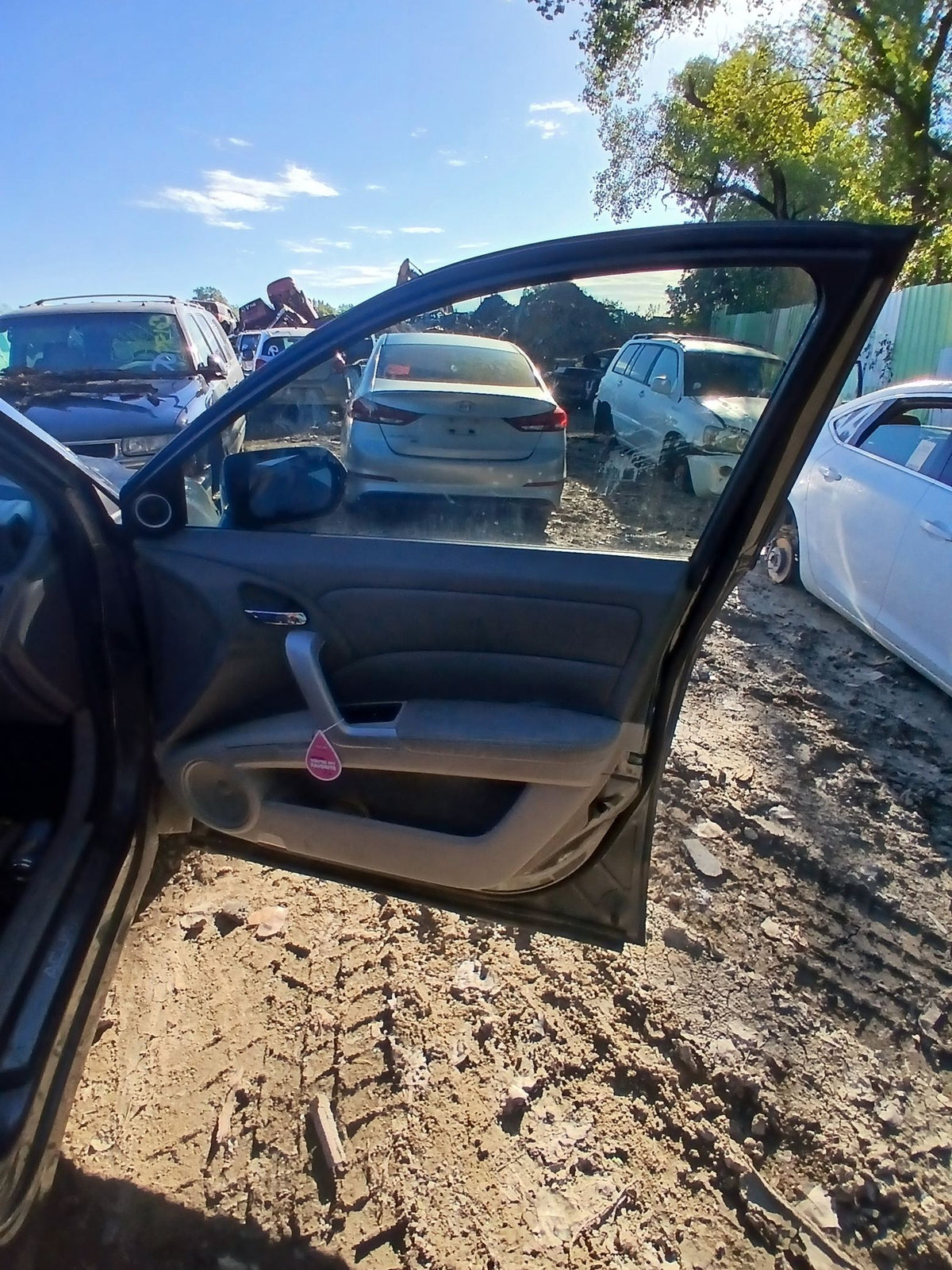 CA_VEHICLE_MEDIA:13323177607:3326160655