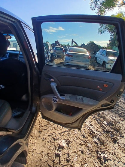 CA_VEHICLE_MEDIA:13323177607:3326160701