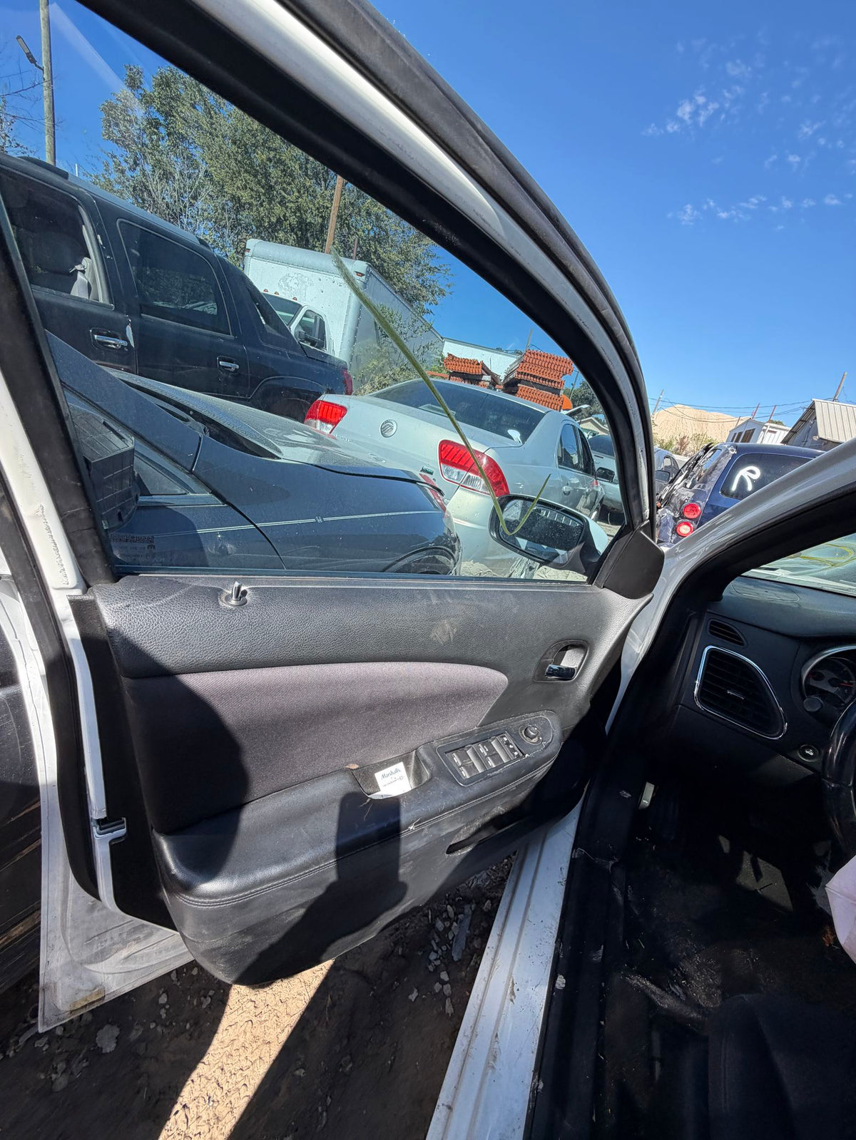 CA_VEHICLE_MEDIA:13323177613:3329271258