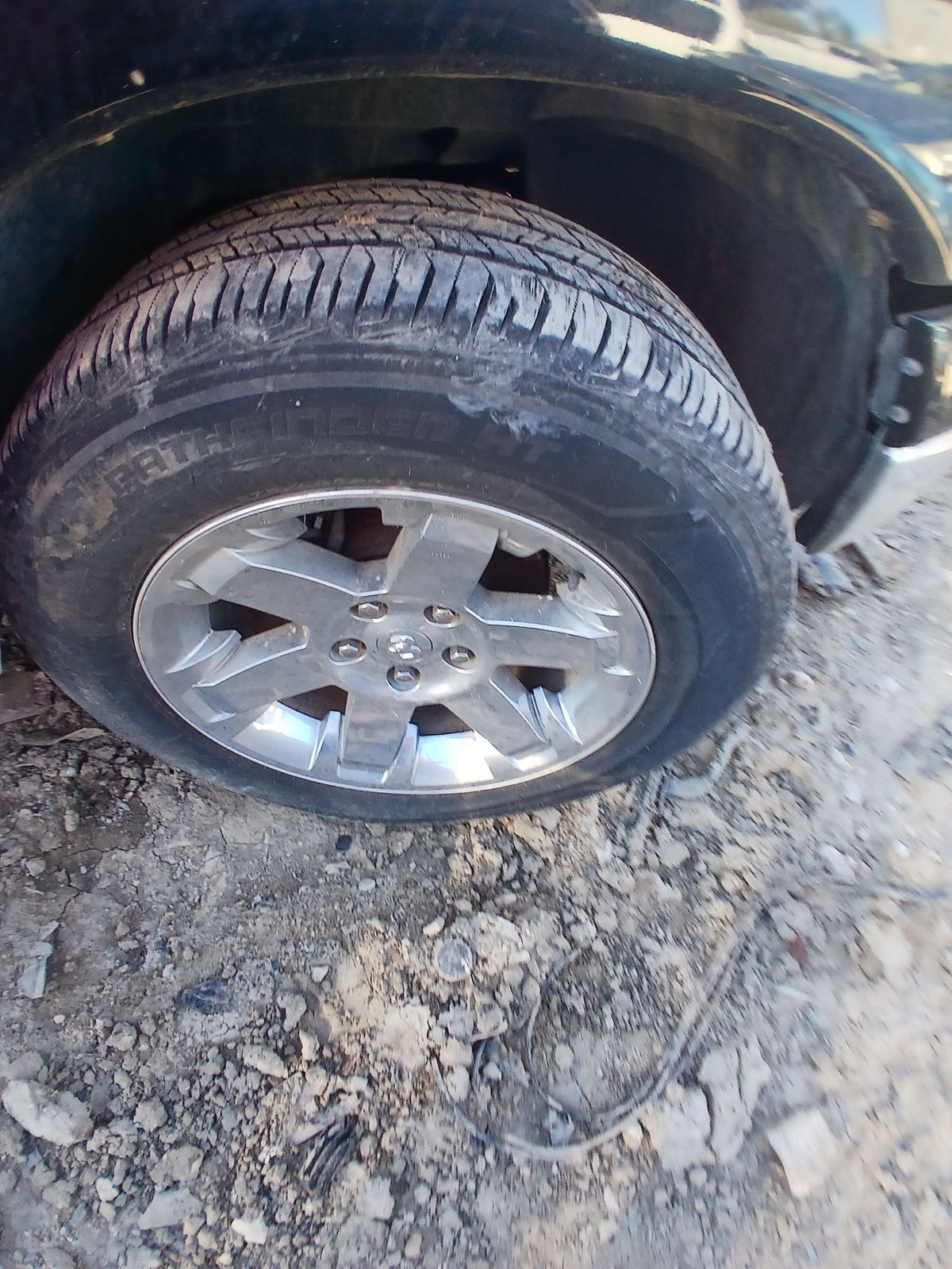CA_VEHICLE_MEDIA:13323177825:3326152205