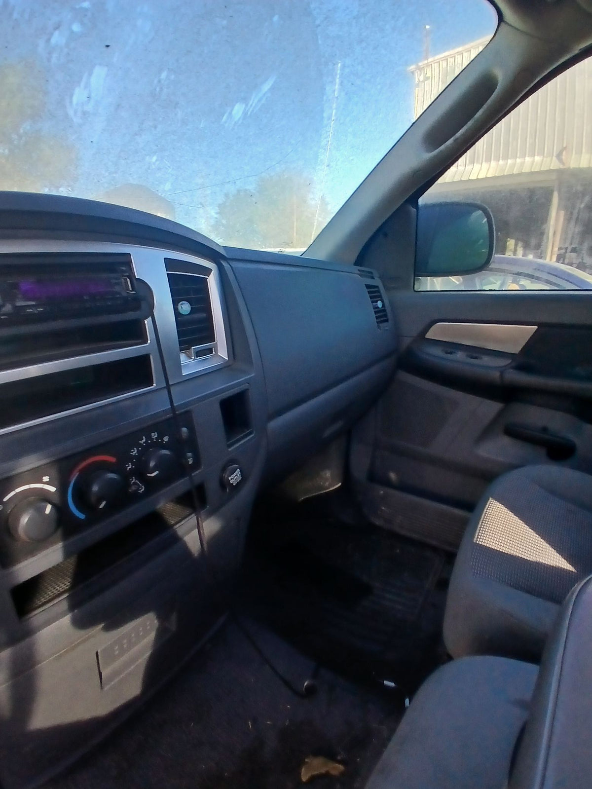 CA_VEHICLE_MEDIA:13323177825:3326153555