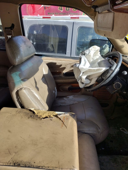 CA_VEHICLE_MEDIA:13323177826:3326166535