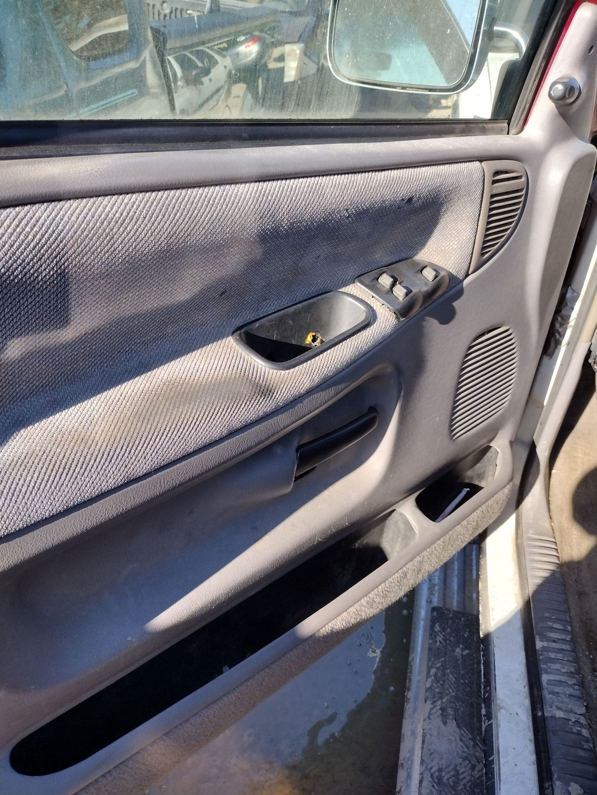 CA_VEHICLE_MEDIA:13323177827:3326108071