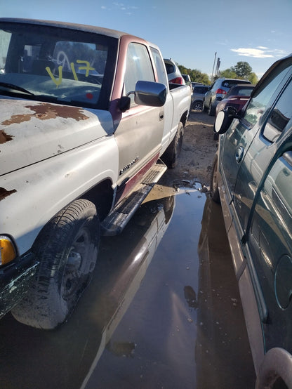 CA_VEHICLE_MEDIA:13323177827:3326109242