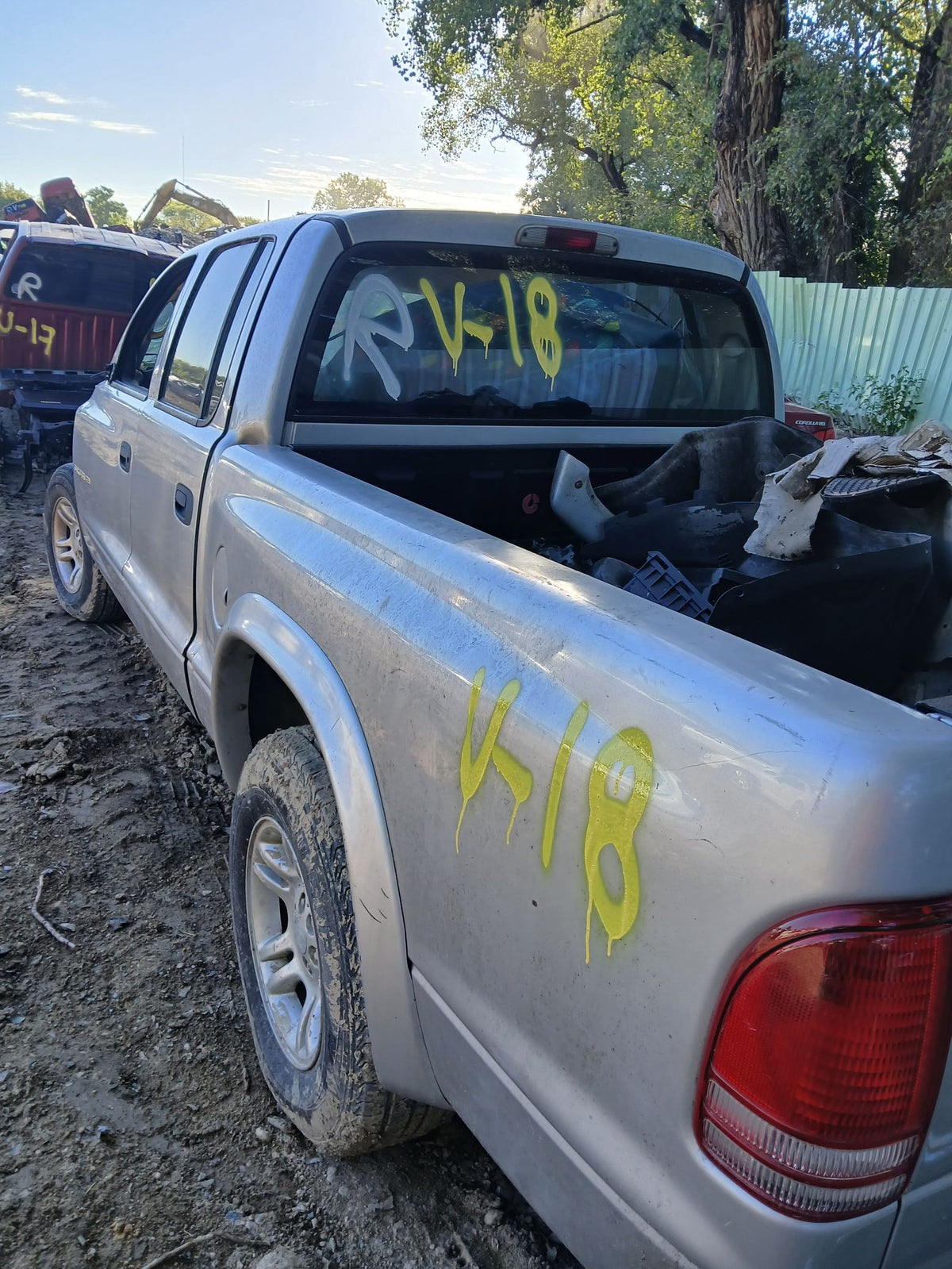 CA_VEHICLE_MEDIA:13323177828:3326087385