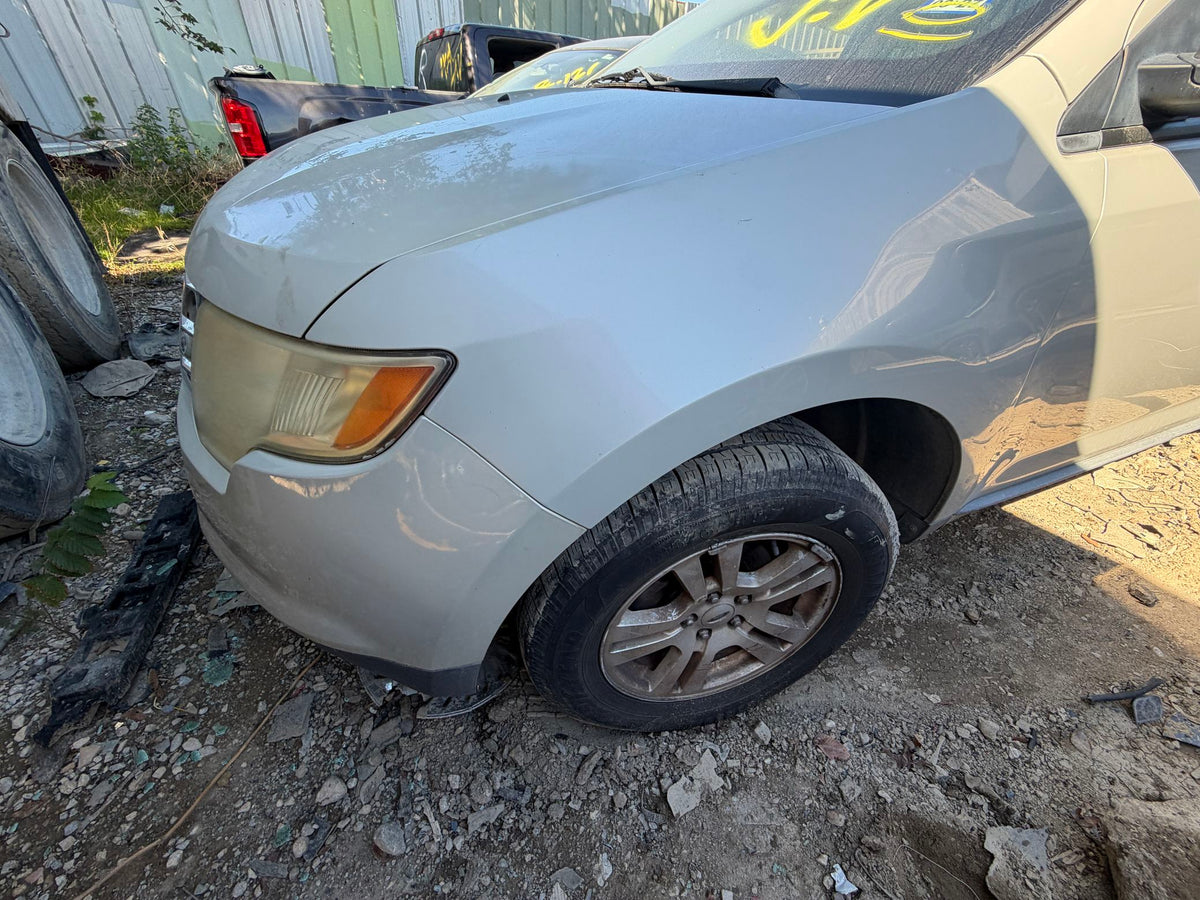 CA_VEHICLE_MEDIA:13323177830:3329250778