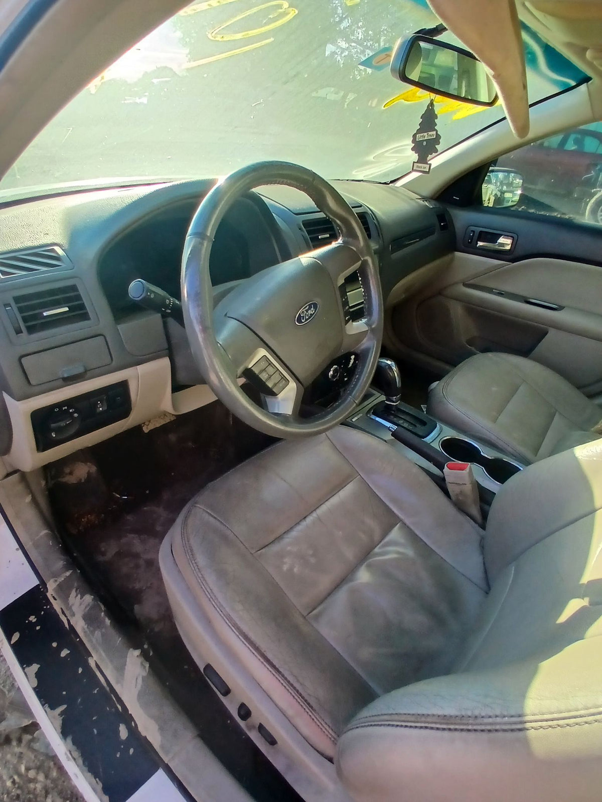 CA_VEHICLE_MEDIA:13323177915:3326006045