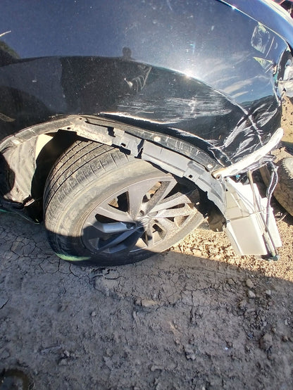 CA_VEHICLE_MEDIA:13323210232:3326299211