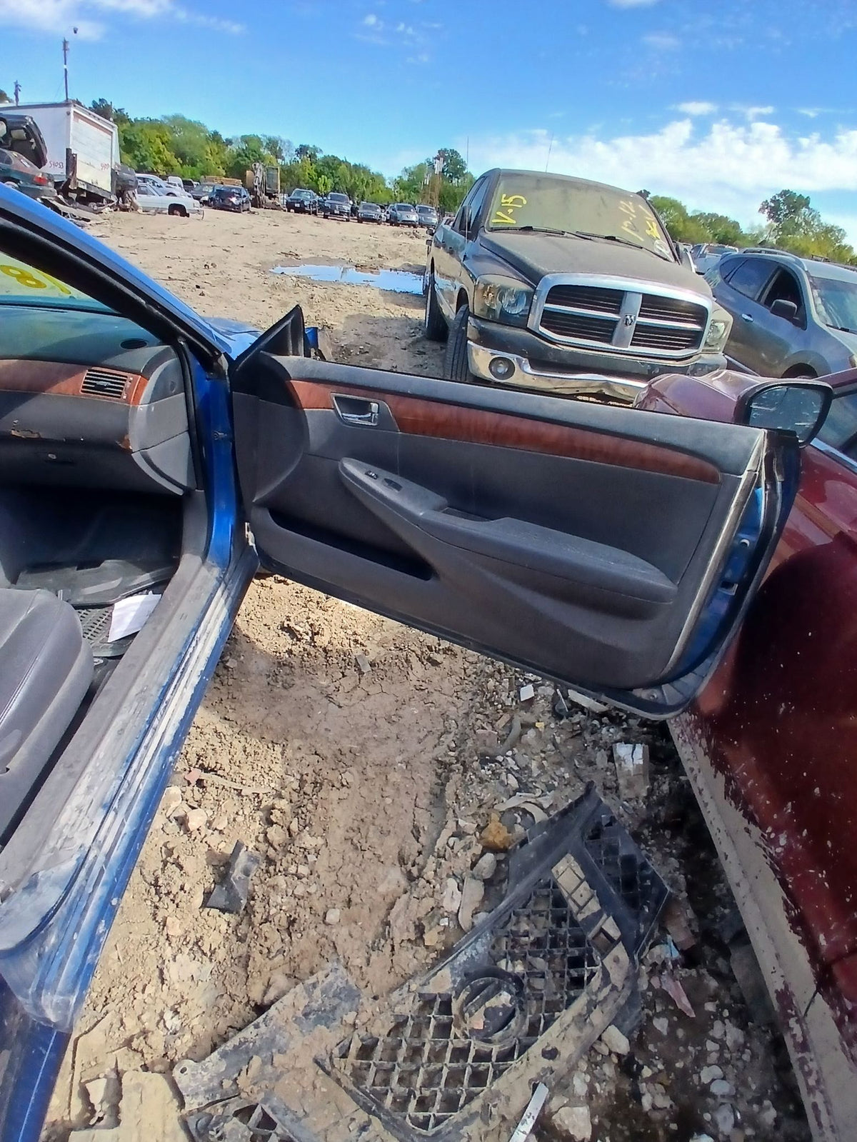 CA_VEHICLE_MEDIA:13323210239:3327055942