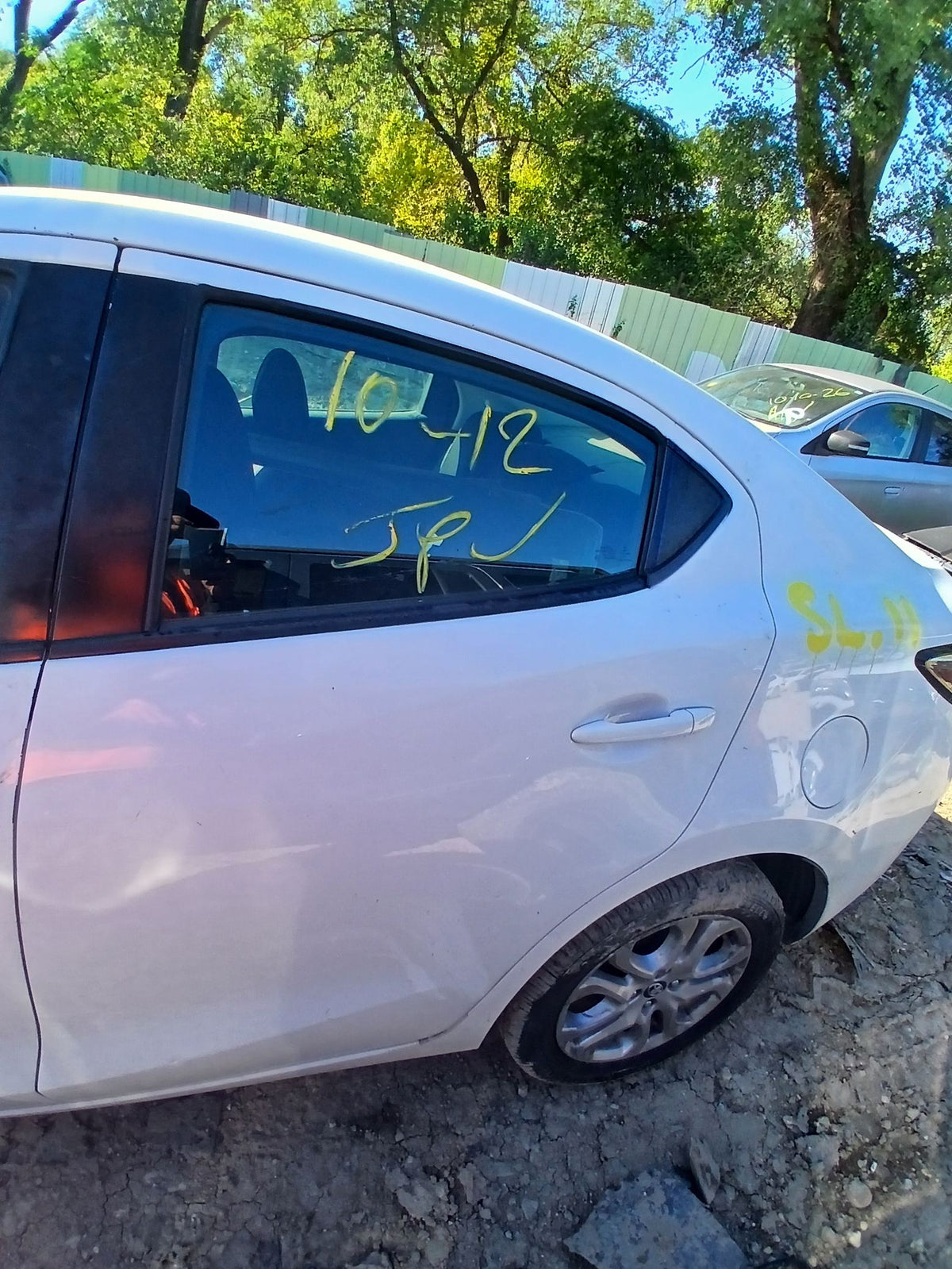 CA_VEHICLE_MEDIA:13323210250:3326288335