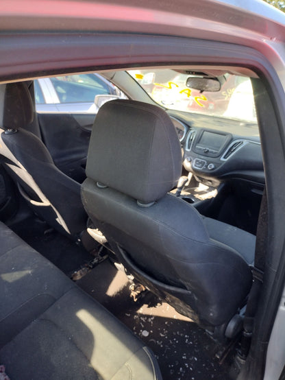 CA_VEHICLE_MEDIA:13323210252:3326379648