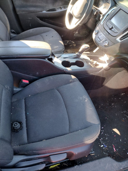CA_VEHICLE_MEDIA:13323210252:3326379685