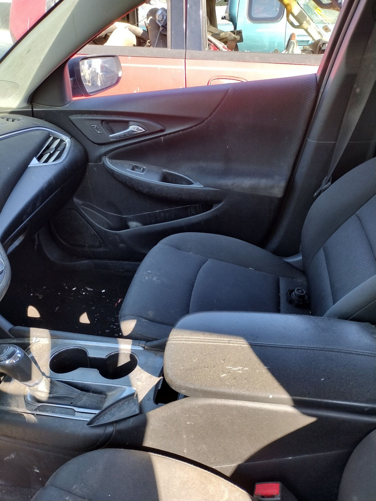 CA_VEHICLE_MEDIA:13323210252:3326380968
