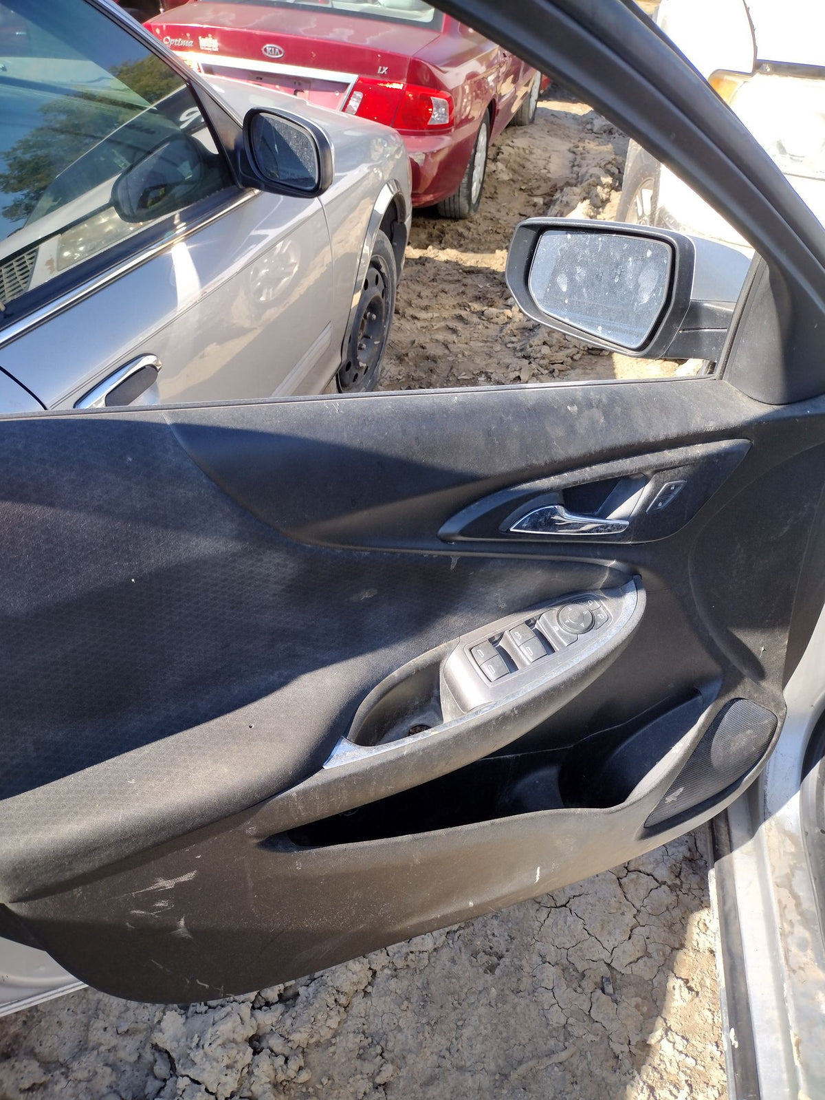 CA_VEHICLE_MEDIA:13323210252:3326381482