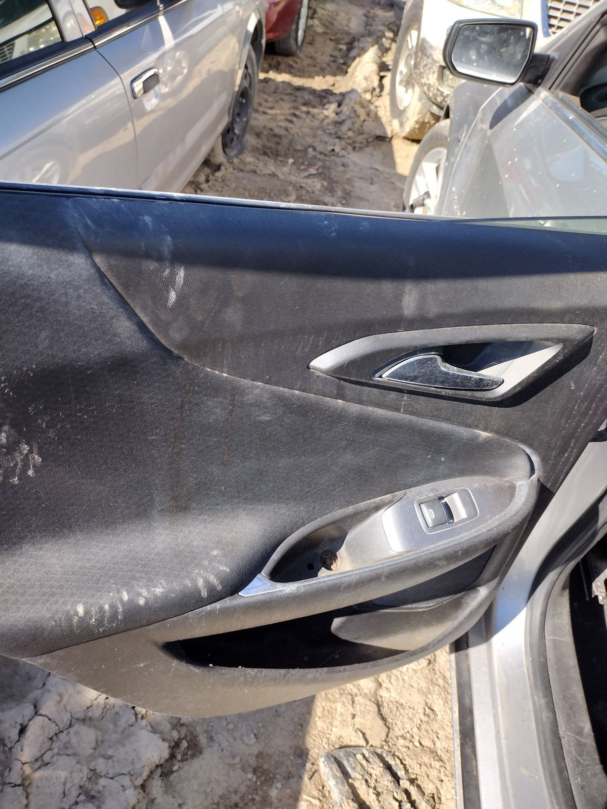 CA_VEHICLE_MEDIA:13323210252:3326383616