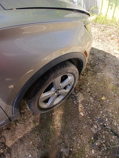 CA_VEHICLE_MEDIA:13323210273:3326330177