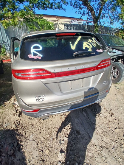 CA_VEHICLE_MEDIA:13323210273:3326331597