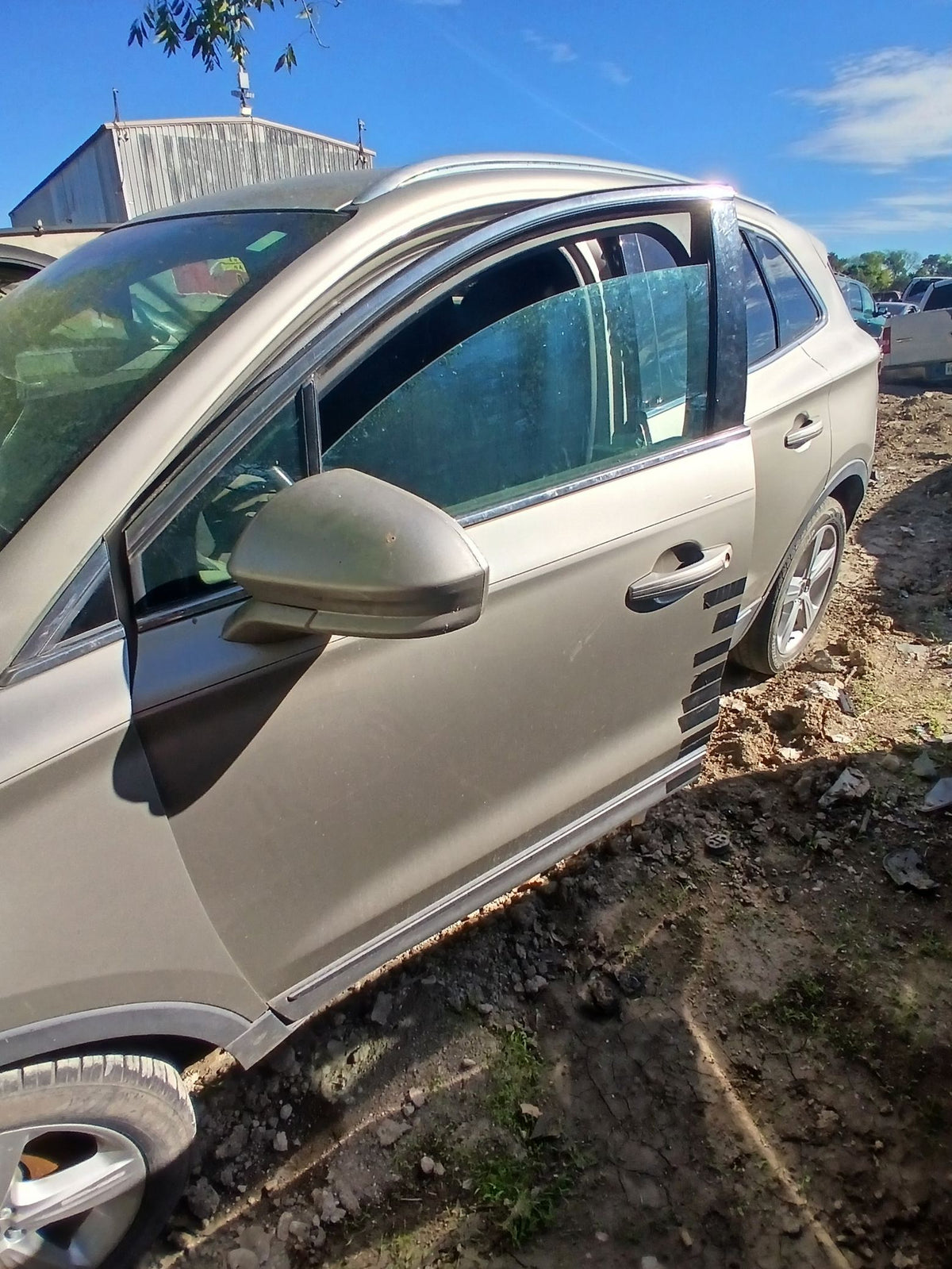 CA_VEHICLE_MEDIA:13323210273:3326333574