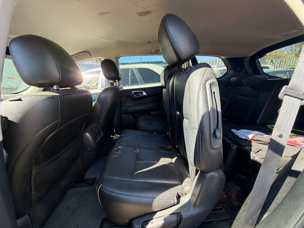 CA_VEHICLE_MEDIA:13323210274:3329247909