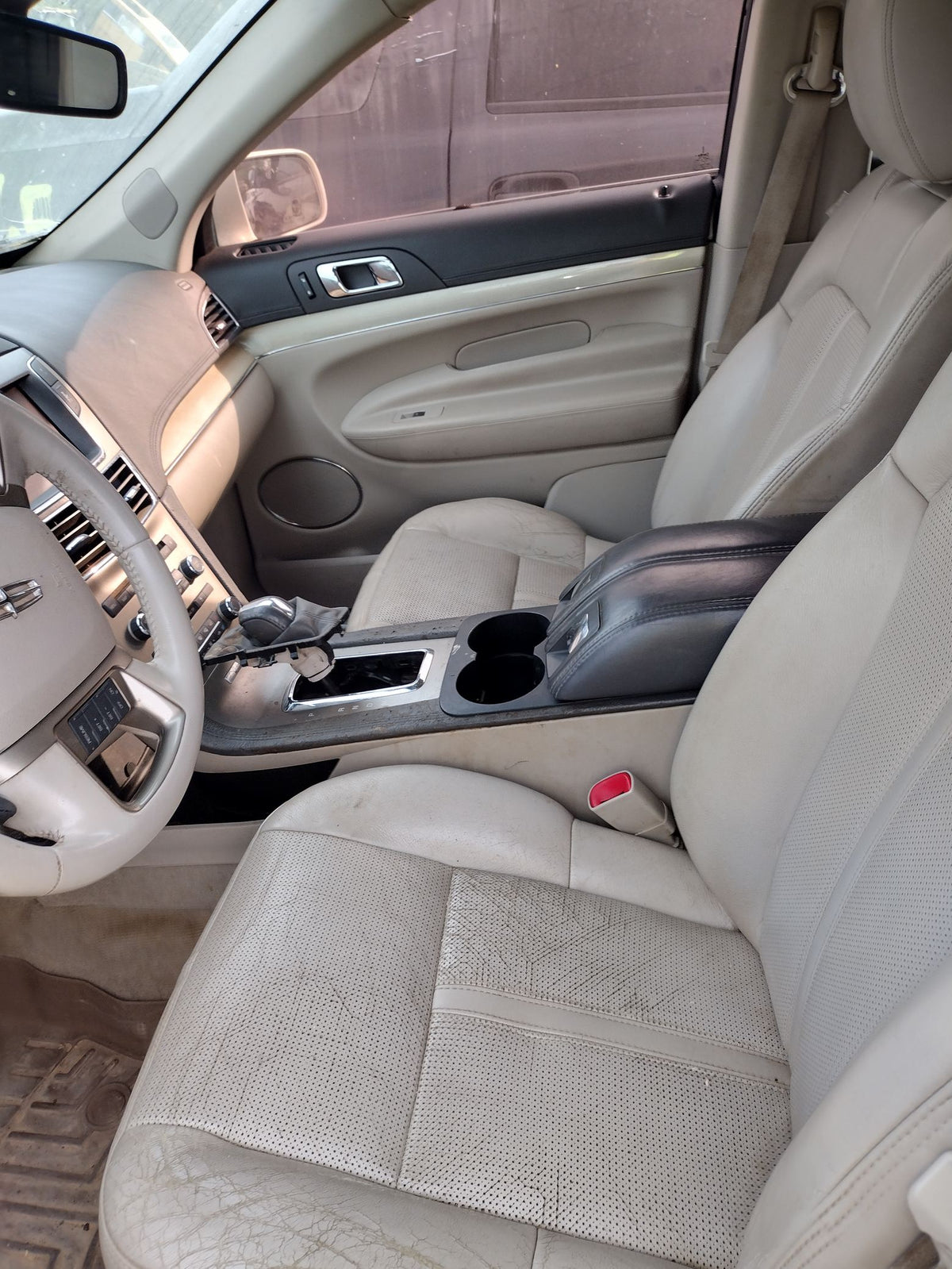 CA_VEHICLE_MEDIA:13382577282:3343702055