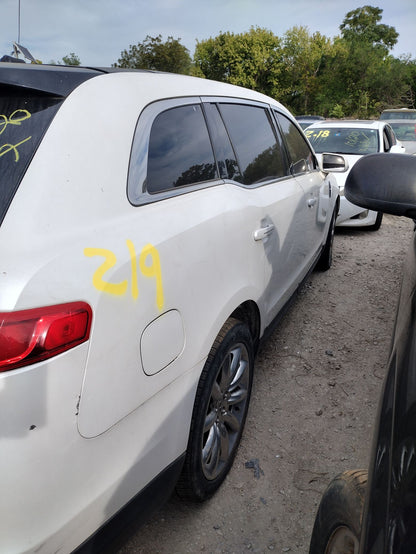 CA_VEHICLE_MEDIA:13382577282:3343702869