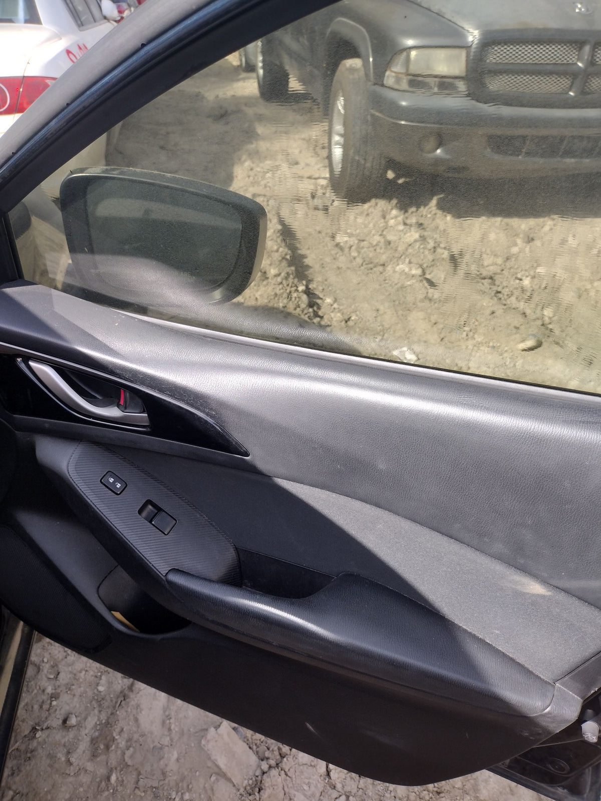 CA_VEHICLE_MEDIA:13382577284:3342819686