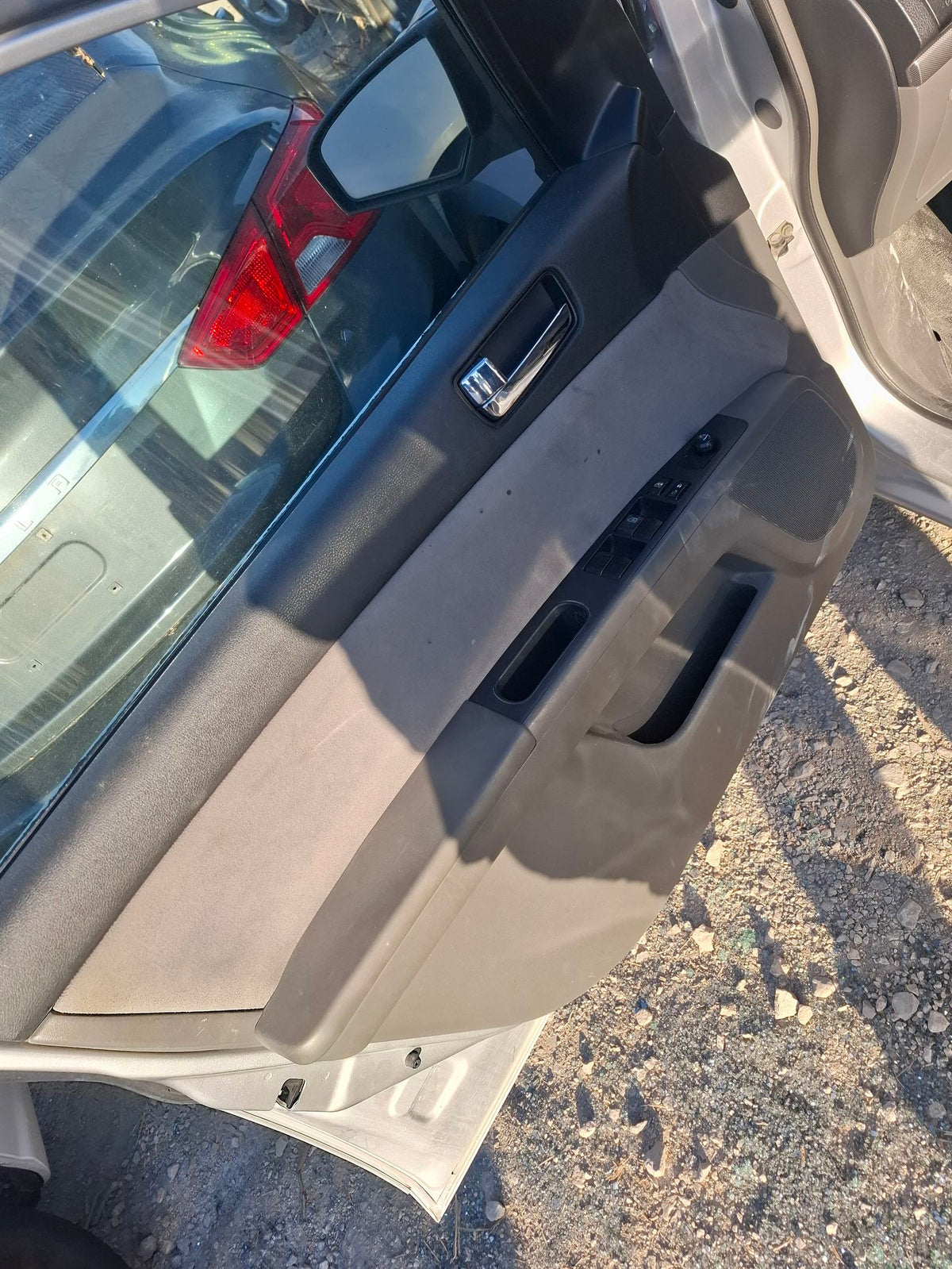 CA_VEHICLE_MEDIA:13382577289:3342105078