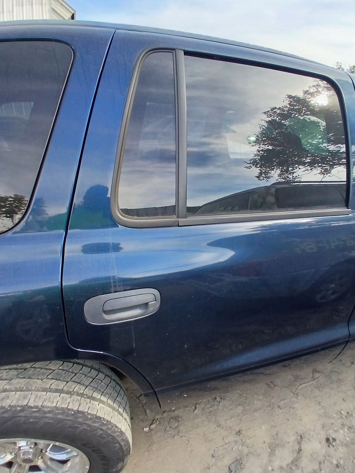 CA_VEHICLE_MEDIA:13382577403:3343493317
