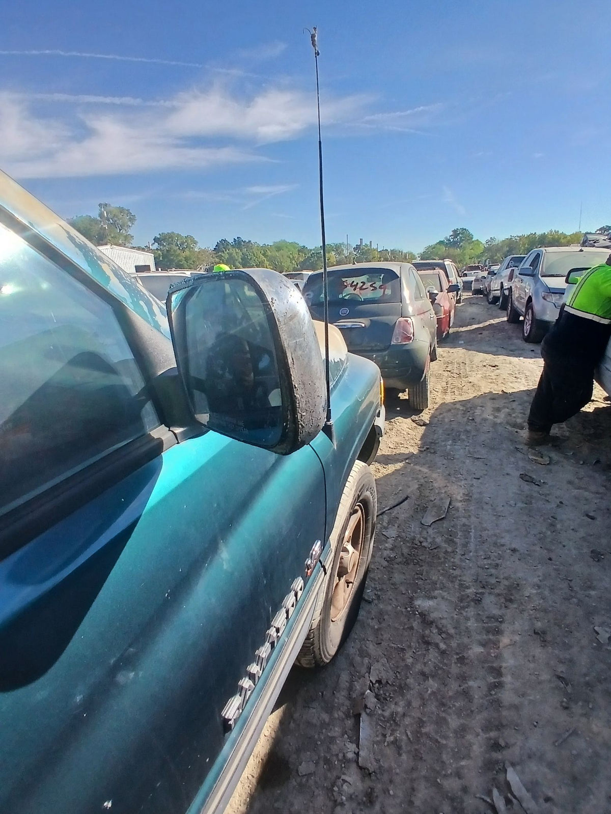 CA_VEHICLE_MEDIA:13382601439:3342591915