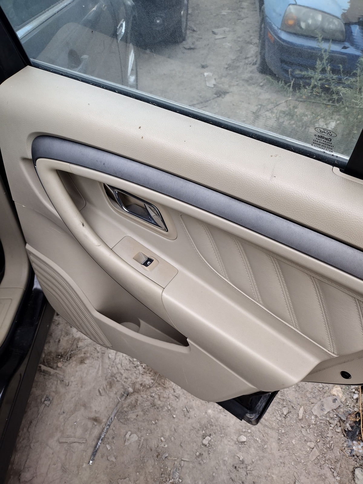 CA_VEHICLE_MEDIA:13382601464:3345237774