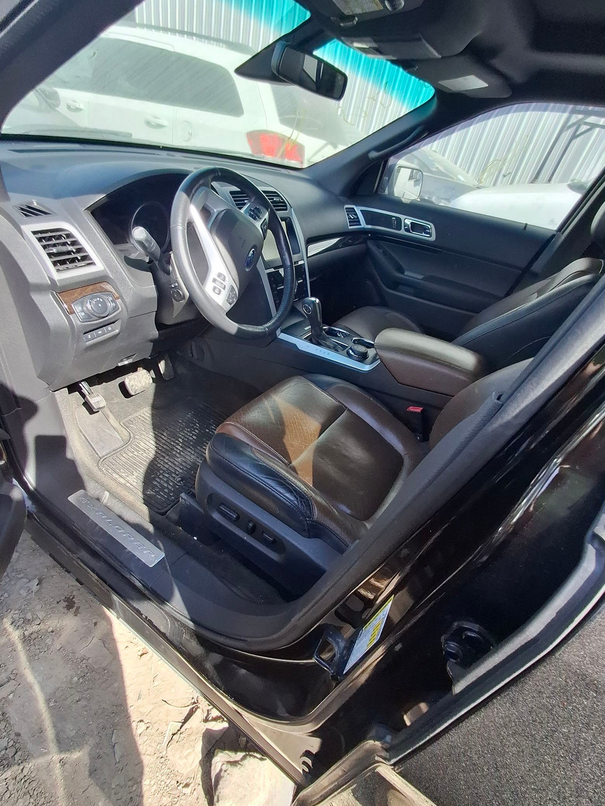 CA_VEHICLE_MEDIA:13382605917:3343440672