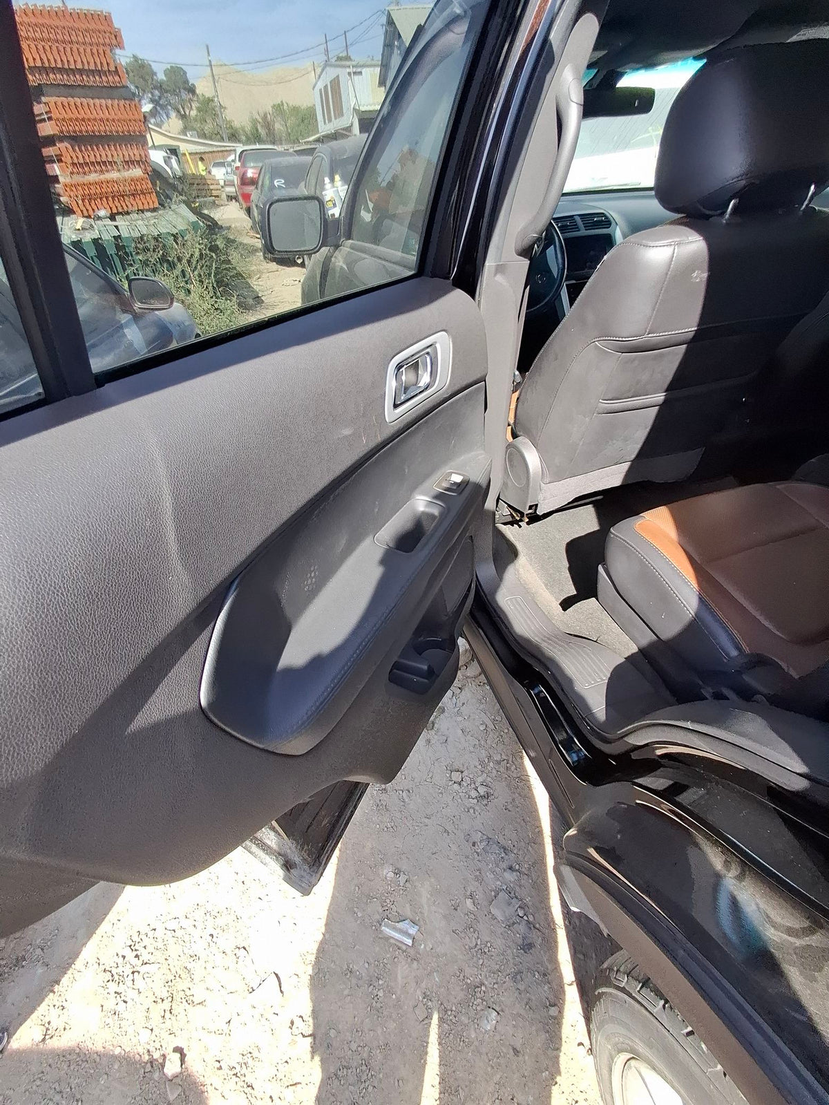 CA_VEHICLE_MEDIA:13382605917:3343441330