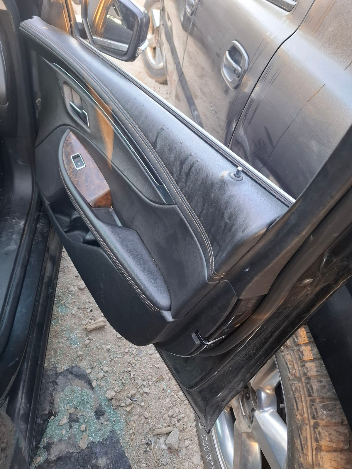 CA_VEHICLE_MEDIA:13382605919:3341939971