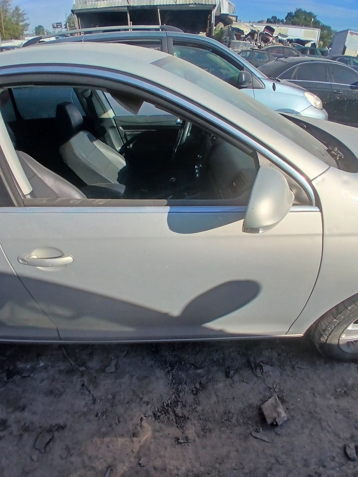 CA_VEHICLE_MEDIA:13382626061:3342366565