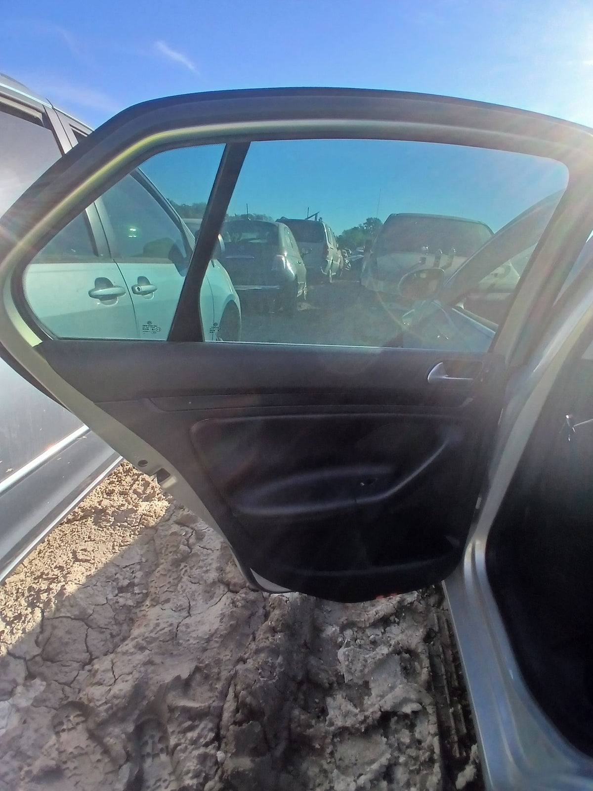 CA_VEHICLE_MEDIA:13382626061:3342372601