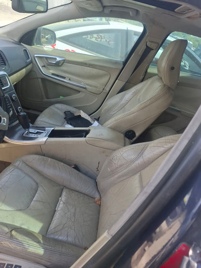 CA_VEHICLE_MEDIA:13382626063:3343338475