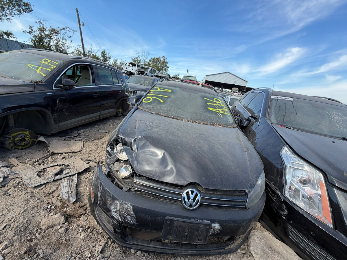 CA_VEHICLE_MEDIA:13382767931:3349235791