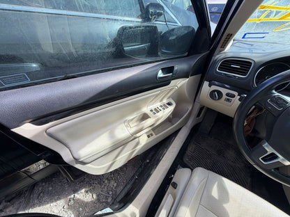 CA_VEHICLE_MEDIA:13382767931:3349235850