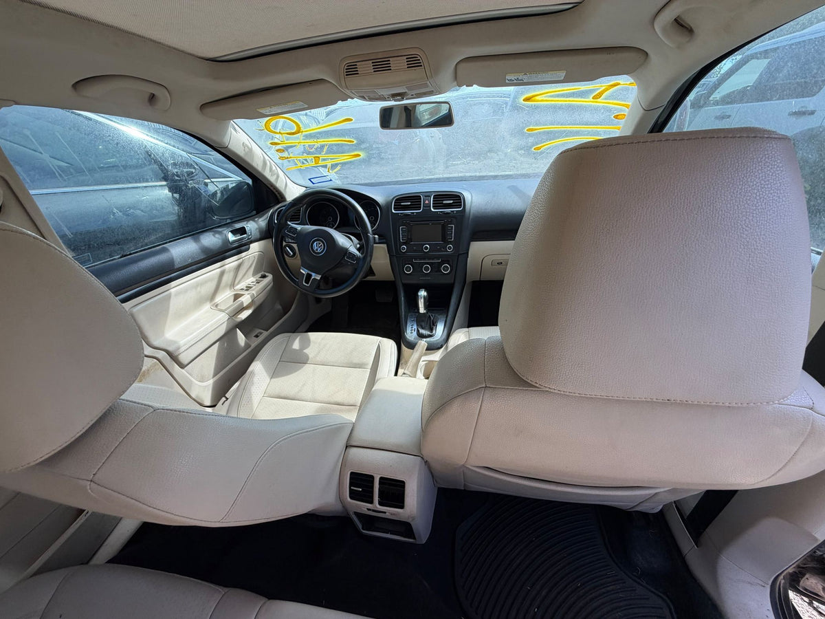 CA_VEHICLE_MEDIA:13382767931:3349235942