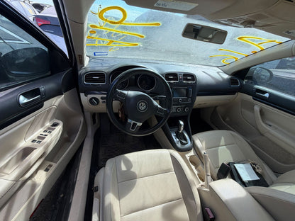 CA_VEHICLE_MEDIA:13382767931:3349236048