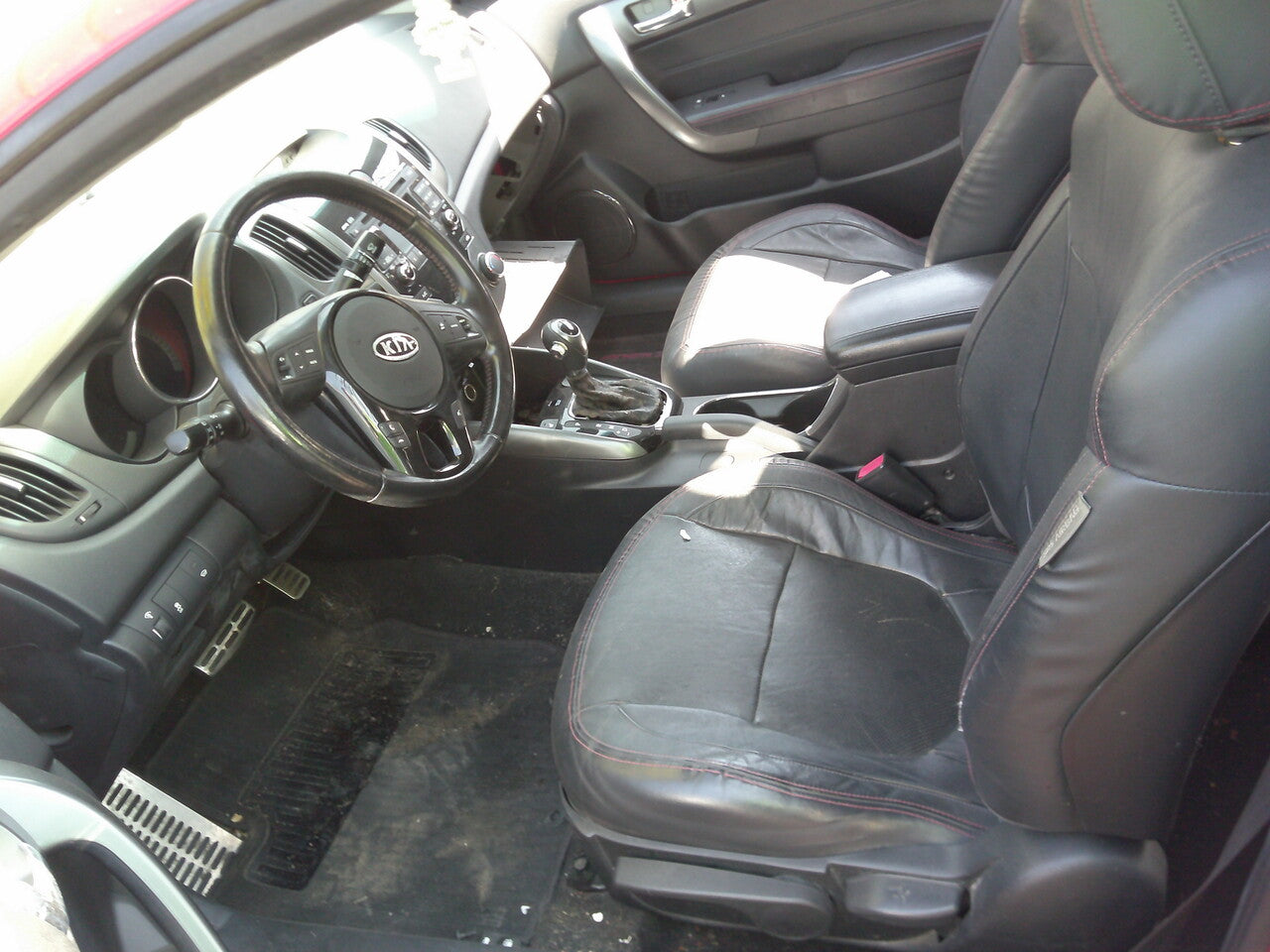 2/2 2010 - 2013  Kia Forte  | All Parts G - Z | SKU #: M17518 - XM-8