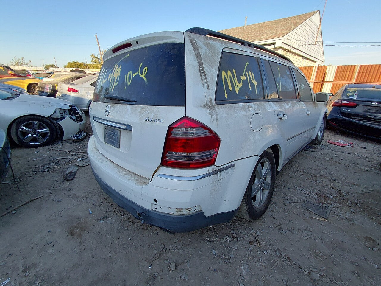 1/2 2007 - 2012 Mercedes Benz GL450 | All Parts A - F | SKU #: M17824 CL-14